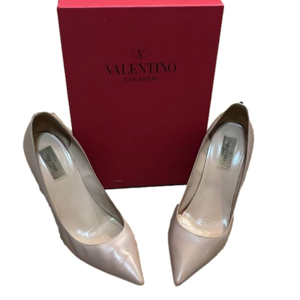 ❤️VALENTINO GARAVANI Poudre Rockstud heels 👠 **PRESENT ALL OFFERS** RARE